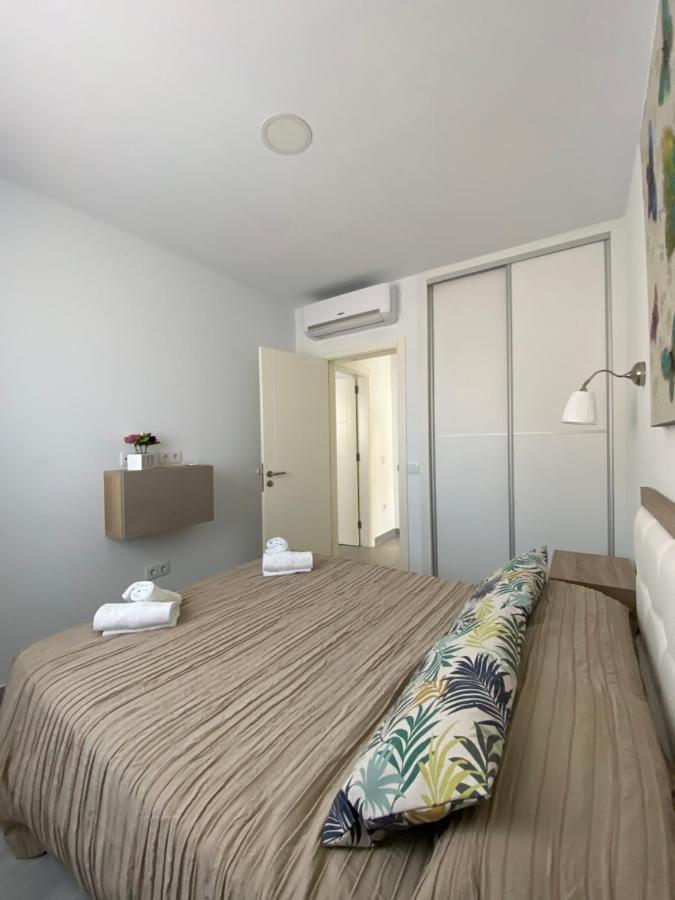 Апартаменты Billy'S Marina 360 With Pool Access Пуэрто-де-Моган Экстерьер фото